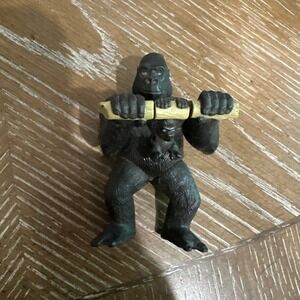 McDonalds Animal Kingdom Mama Gorilla‎ Flipping Baby 1998 happy meal toy